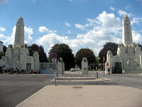 Zentrtalfriedhof_Tor2_02.jpg