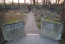 Friedhof der Namenlosen 002.jpg