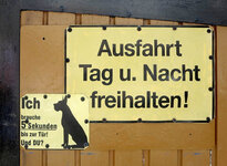 SchildHundWallerstein2.jpg