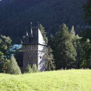 schloss leopoldstein