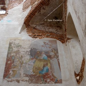 das Gottesmutter-Kloster auf dem Roten Berg