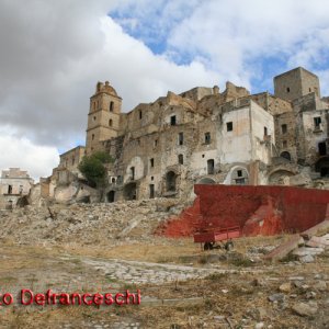 Craco (Geisterstadt in der Provinz Matera/Basilicata/Italien).