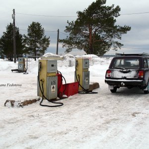 Tankstelle in Leschukonskoje