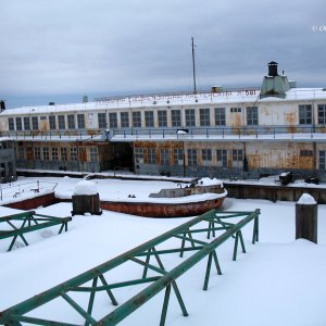 Schwimmende Schiffsreparaturwerkstatt Nummer 581