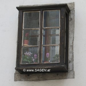 Blumenfenster in Trient (Trento)