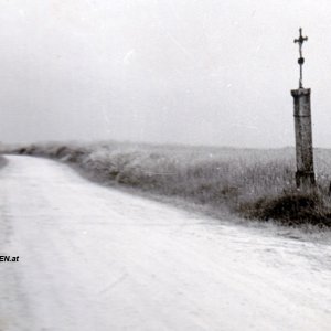 Wegkreuz und Totenbrett