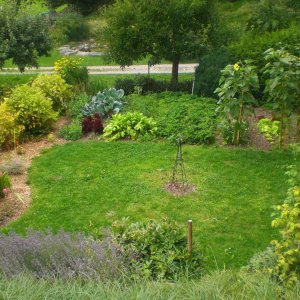 Bauerngarten im Juli