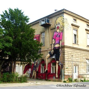 Fassade des 3-Raum-Theaters