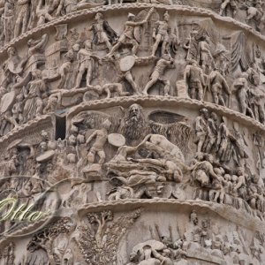 Detail der Marc Aurel-Säule in Rom - Regenwunder