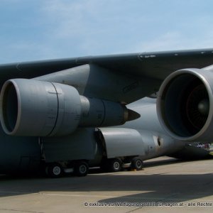 Militärtransporter auf der ILA 2010