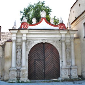 Portal der Jana-Burg