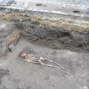 Archäologische Ausgrabungen in der Hauptdurchzugsstraße von Mautern an der 