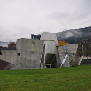 Steinhaus am Ossiacher See