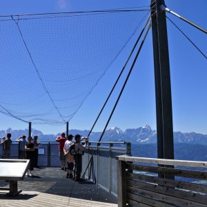 Aussichtswarte an der Villacher Alpenstraße auf den Dobratsch