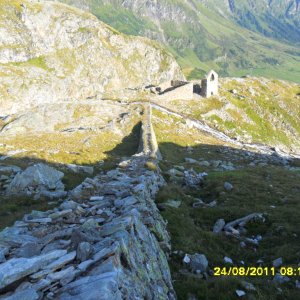 Radhaus mit Fundament eines Schrägaufzuges