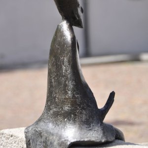 Brunnen auf dem Hauptplatz von Karthaus (Schnalstal - Südtirol)