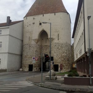 Das berühmte "Wiener Tor" von Hainburg (NÖ.)