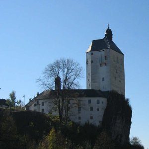 Wehr- und Wallfahrtskirche Mariastein, Unterinntal