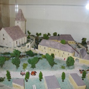 Modell der Wehrkirchenanlage