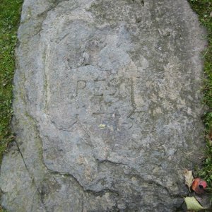 Wehrkirche St. Kosmas bei Mölbling (K) - Peststein