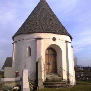 Karner der Wehrkirche St. Lambrecht zu Pisweg, Gde. Gurk (K).