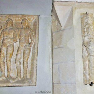 Romanische Reliefs