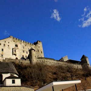 Schloß-Burg Heinfels bei Sillian, Osttirol