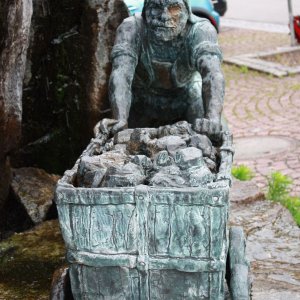 Bergbaubrunnen in Schnellingen bei Haslach