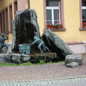 Medium 'Bergbaubrunnen in Schnellingen bei Haslach' in der Kategorie 'Brunnen'