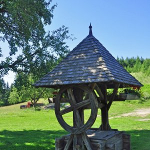 Maria Hilf bei Guttaring (Kärnten) - Ziehbrunnen