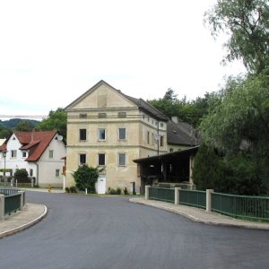 Mankbrücke in Gassen