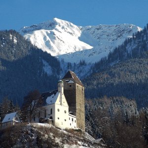 Schloss Freundsberg