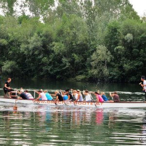 Drachenboot-Rennen