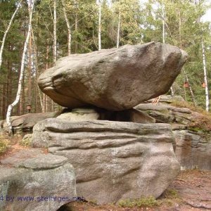 der hängende Stein