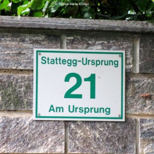 Letzte Hausnummer vor der Andritz-Ursprung Quelle