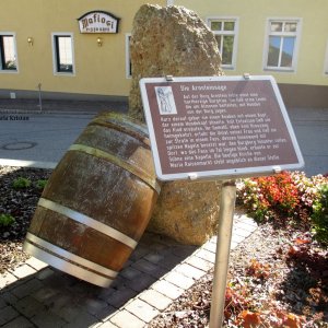 Tafel mit Gruendungssage Wallfahrtskirche Maria Raisenmarkt