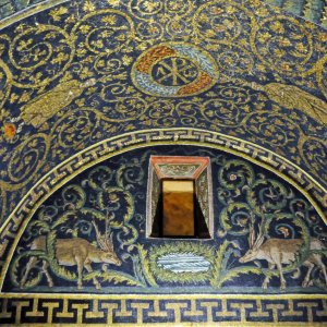 Mausoleum der Galla Placidia in Ravenna (Italien)