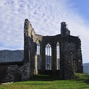 Kirchenruine auf dem Virgilienberg in Friesach