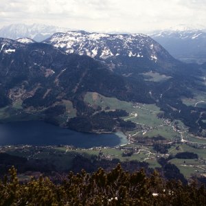 Beim Bergwandern in den Alpen