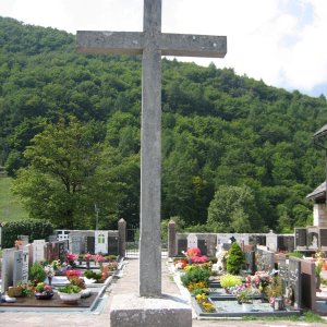 Kreuz im Friedhof  S.Tomaso, Cavedago