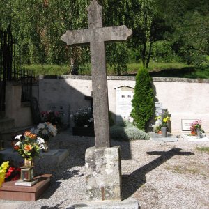 Im Friedhof Bleggio - Tignerone