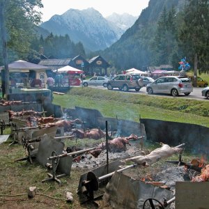 Schaffest am See von Jezersko (Slowenien)