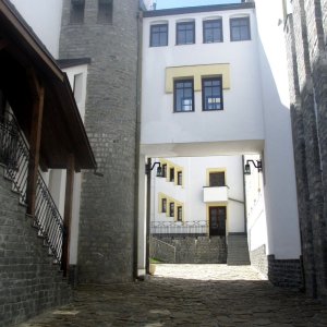 Hotel Castel Dracula, Innenhof