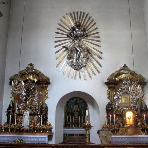 Hauptaltar Loreto-Kirche Salzburg-Segen v.Loreto-Kindl abholen