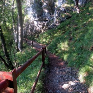 Am Weg zum Jungfernsprung, Burgruine Gösting, Graz