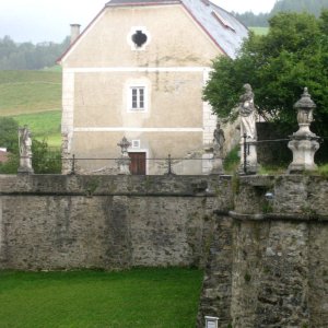 Benediktinerstift St. Lambrecht, Wirtschaftsgebäude