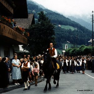 Umzug in Schruns 1957