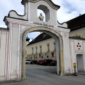 Stift Heiligenkreuz