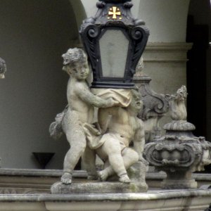 Detail Dreifaltigkeitssäule, Stift Heiligenkreuz