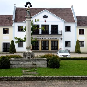 Philosophisch-Theologische Hochschule Benedikt XVI., Stift Heiligenkreuz